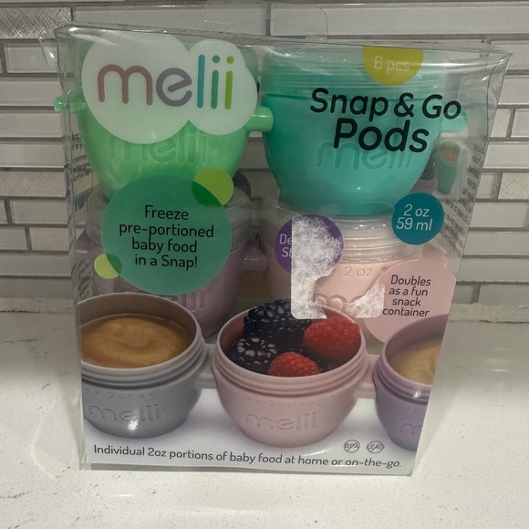 Brand New In Box melii Snap & Go Baby Food Storage Containers - 6 Pack - Picture 2 of 5